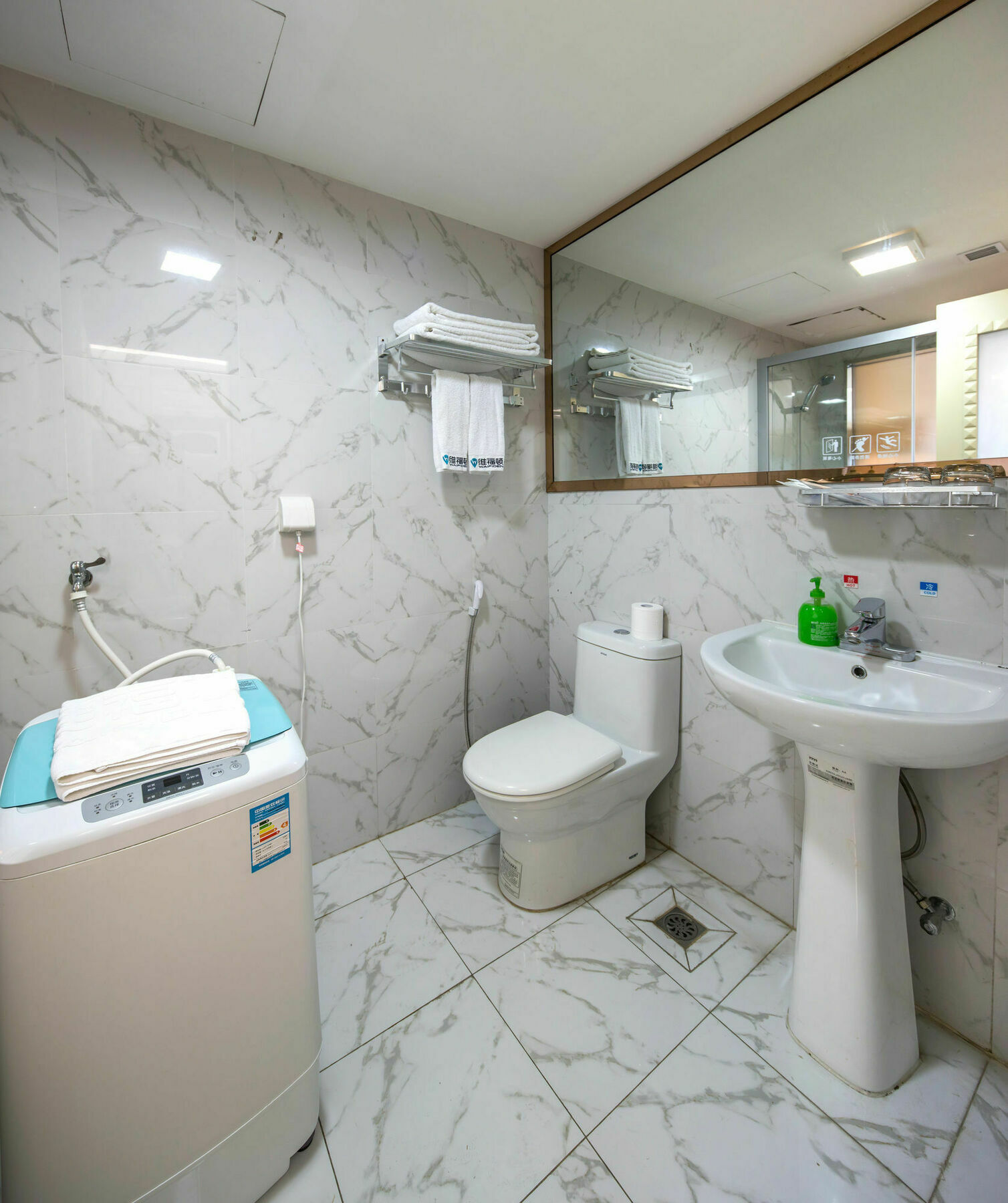 Waifiden Grand Easter International Apartment Guangzhou Eksteriør bilde
